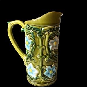 Geo Z Lefton 1970 Green Floral Pitcher Vase